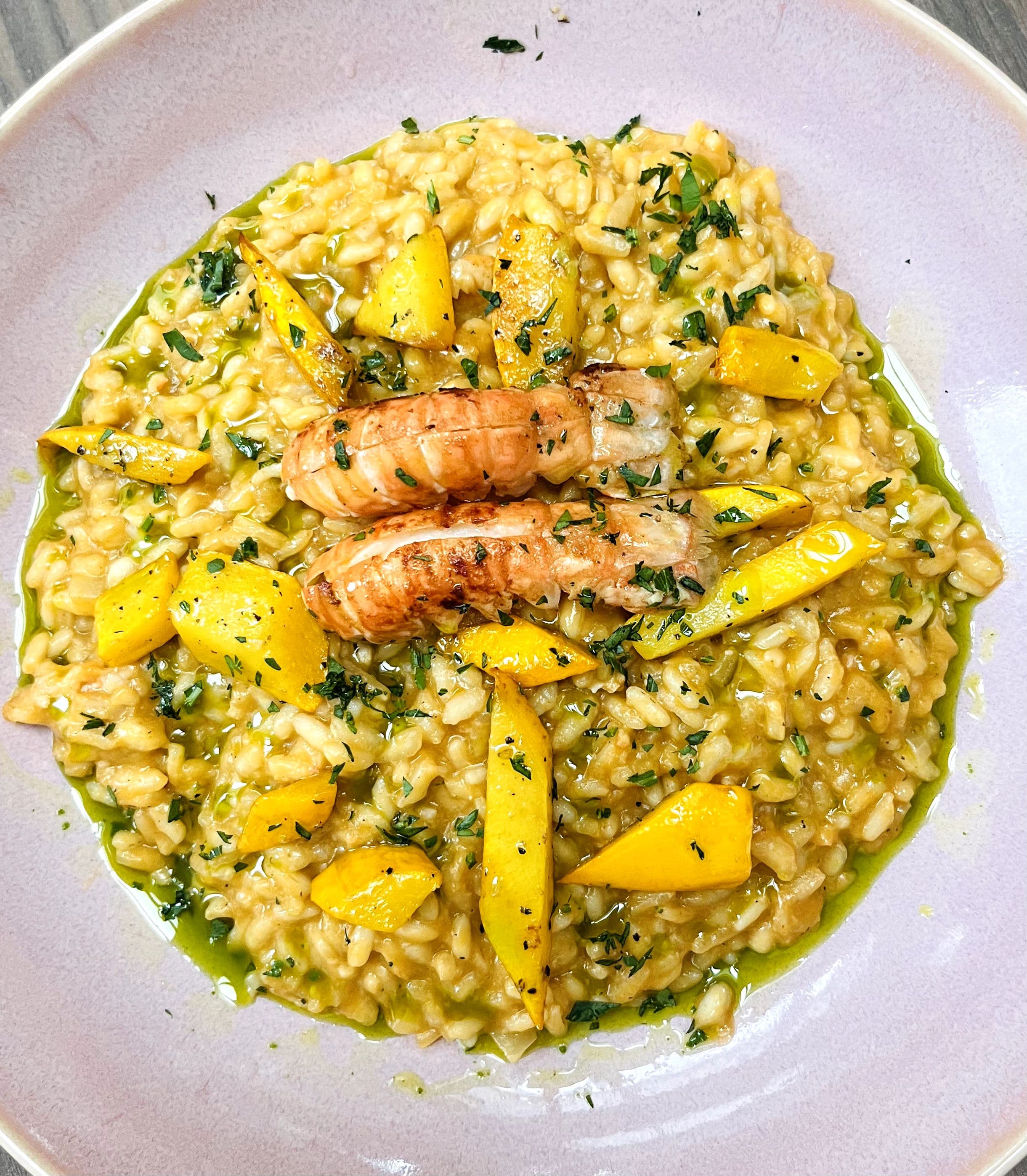 Langoustine risotto met gele courgette