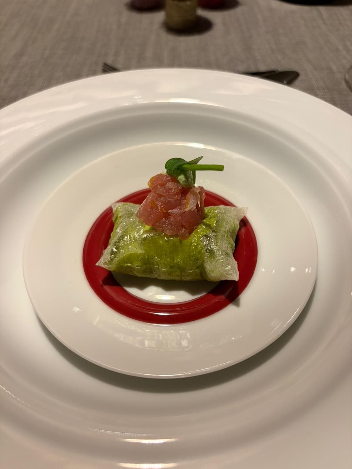 Rijstvel Kussentje, Spinazie Beurre Blanc & Tonijn Tartaar