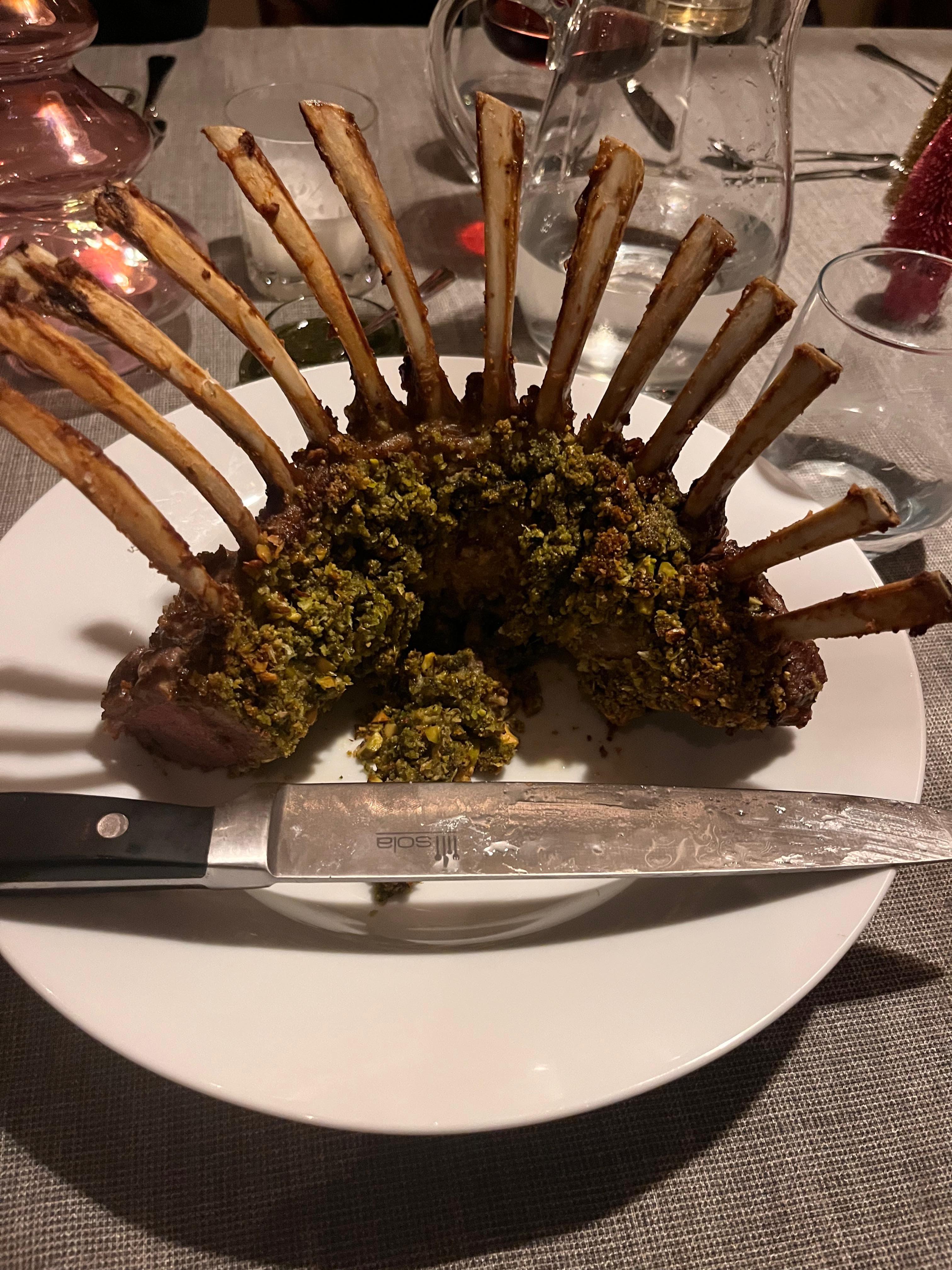 Lamsrek met Pistache-Panko Kruimelkorst